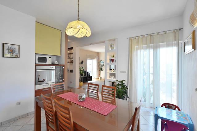 Apartment Lejo Jesenice  Pokoj fotografie